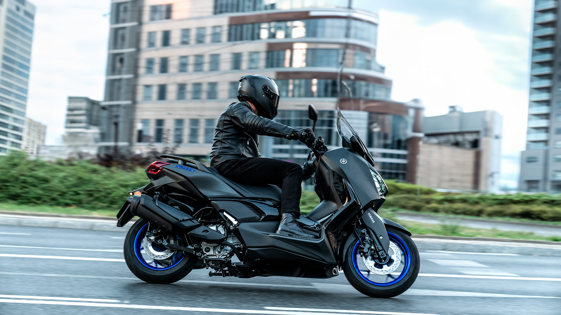 Yamaha XMAX 300